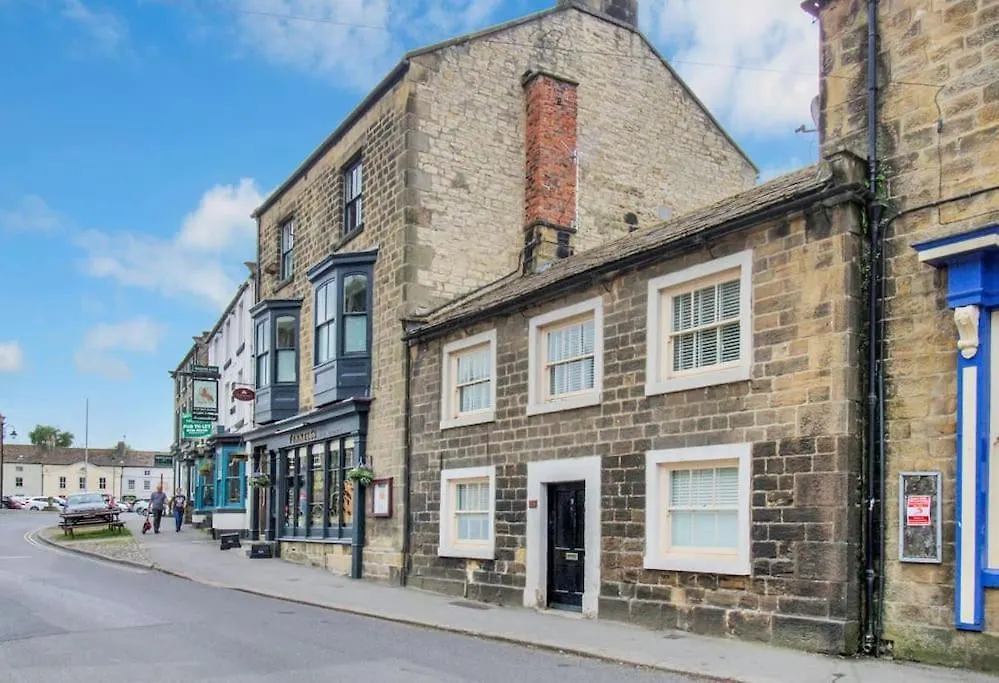 Lavender Cottage, Masham, Historic Listed, 2 Bedrooms United Kingdom