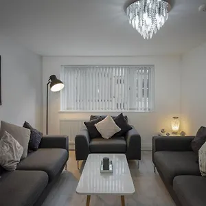  Holiday home Lovely In For United Kingdom