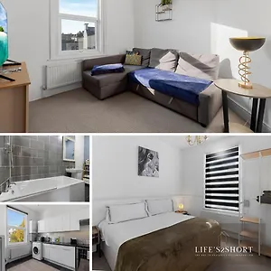  Apartment Central Exeter Apartment United Kingdom